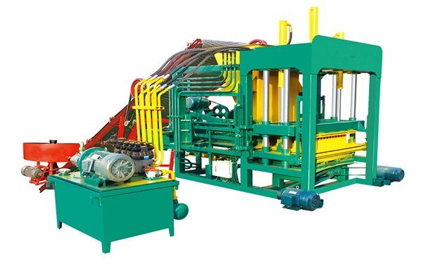 QT4-20型免燒磚機(jī)